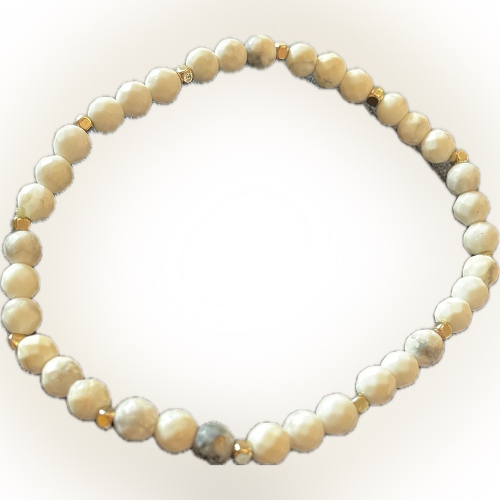 Elegant Beaded Bracelet
